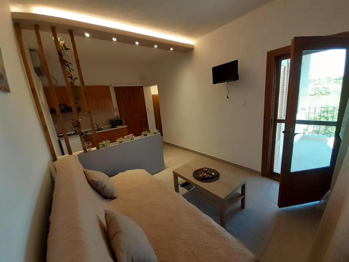 Elaionas Apt. Psakoudia Ngoại thất bức ảnh