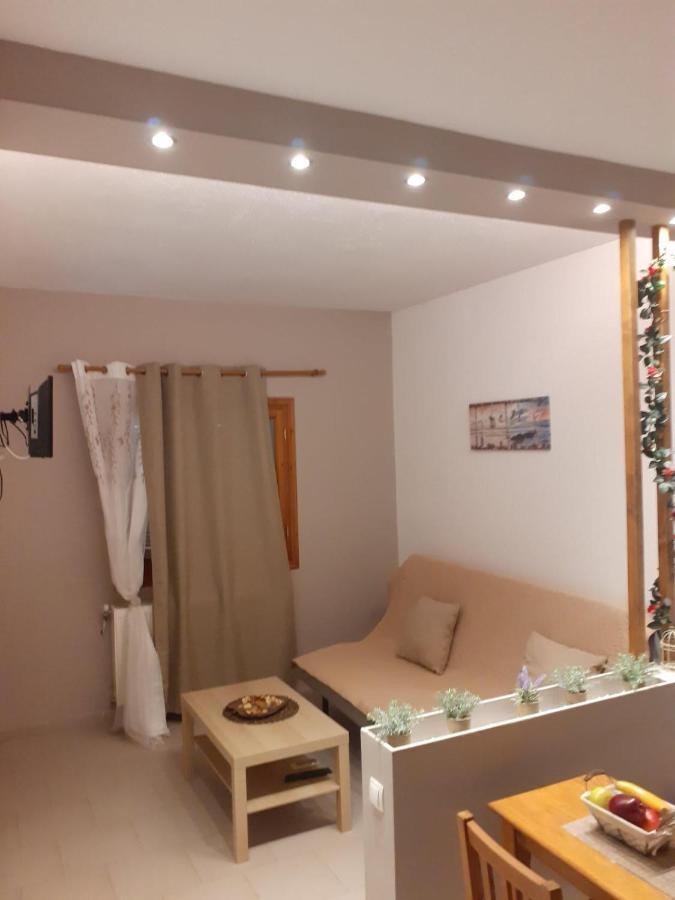 Elaionas Apt. Psakoudia Ngoại thất bức ảnh