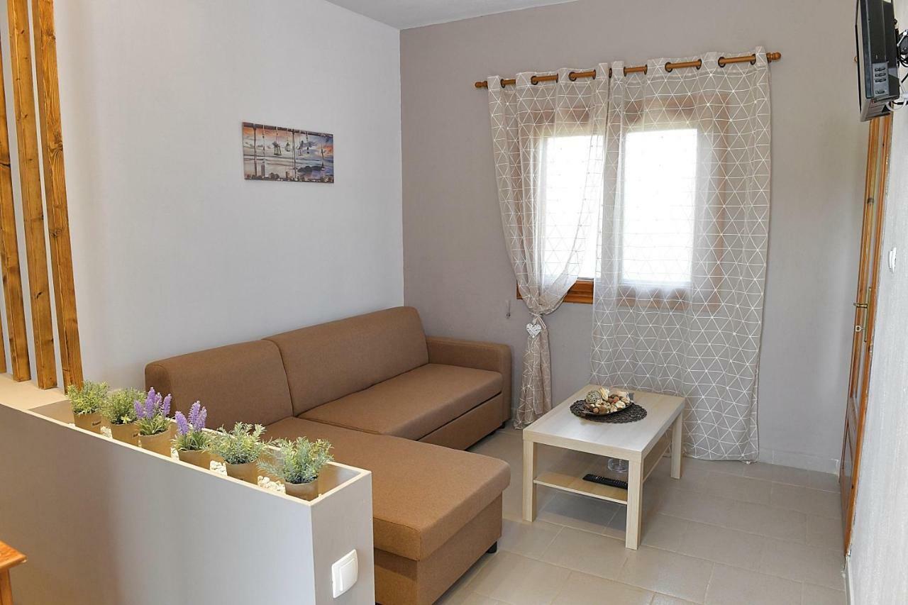 Elaionas Apt. Psakoudia Ngoại thất bức ảnh